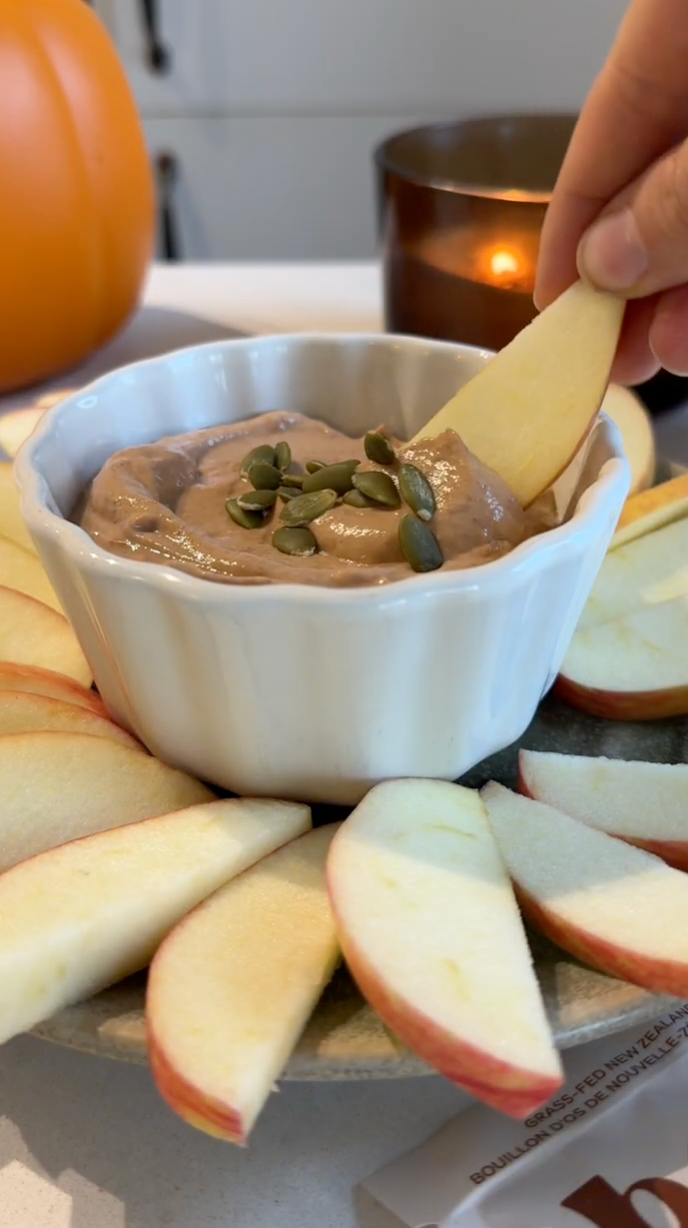 Pumpkin Spice Cheesecake Dip